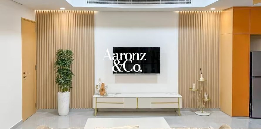 Korter asukohaga Jumeirah Lake Towers, Dubai, AÜE: 1 magamistoaga, 77 m² Nr 715267