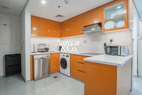 Müüa korter asukohaga Jumeirah Lake Towers, Dubai, AÜE: 1 magamistoaga, 77 m² Nr 715267 - pilt 10