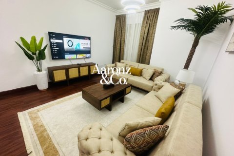 Byt v Jumeirah Lake Towers, Dubai, SAE 2 ložnice, 122 m² Č.: 715268 - fotografie 1