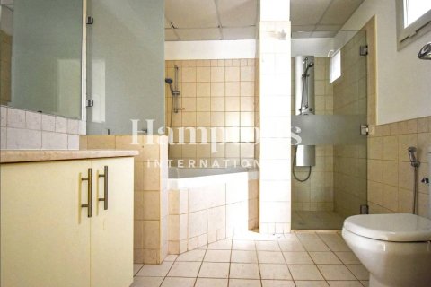 Villa en alquiler en Meadows, Dubai, EAU 5 dormitorios, 353.49591500 m2 № 651406 - foto 8