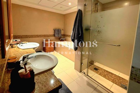 Apartament de închiriat în The Views, Dubai, EAU 2 dormitoare, 127.92928906 mp.  №651410 - poză 5
