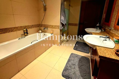 Apartament de închiriat în The Views, Dubai, EAU 2 dormitoare, 127.92928906 mp.  №651410 - poză 4