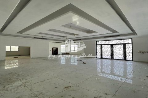 Villa itt: Ras Al Khaimah, EAE, 5 hálószoba, 929 m², azonosító: 735251 - fénykép 8