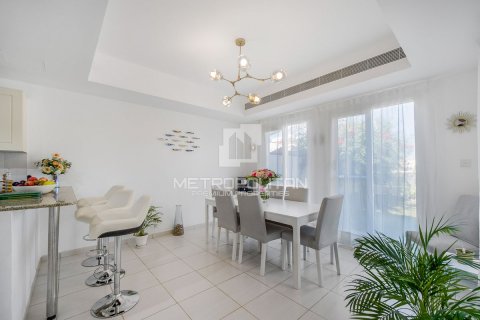 Vila v The Springs, Dubai, SAE 3 ložnice, 362 m² Č.: 592450 - fotografie 5