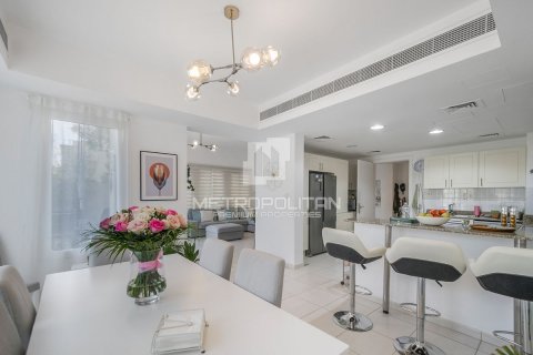 Vila v The Springs, Dubai, SAE 3 ložnice, 362 m² Č.: 592450 - fotografie 8