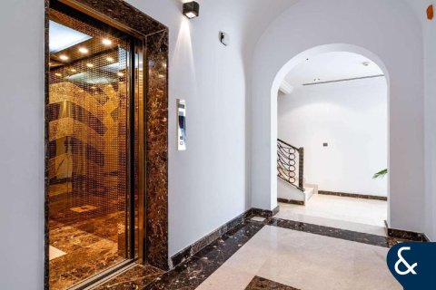 Villa zum Verkauf in Jumeirah Golf Estates, Dubai, VAE 5 Schlafzimmer, 685 m2 Nr. 667708 - Foto 6