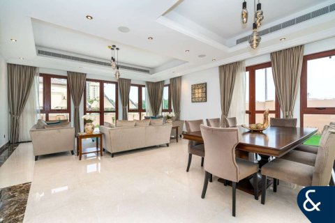 Villa zum Verkauf in Jumeirah Golf Estates, Dubai, VAE 5 Schlafzimmer, 685 m2 Nr. 667708 - Foto 9