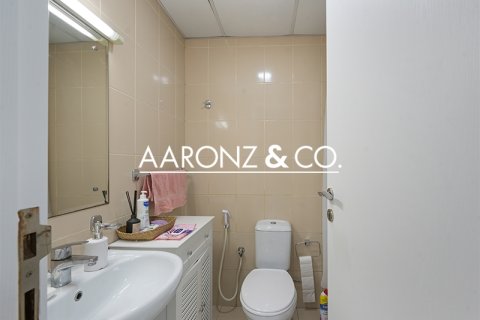 Apartament de vânzare în Jumeirah Lake Towers, Dubai, EAU 2 dormitoare, 89.4 mp.  №670579 - poză 11