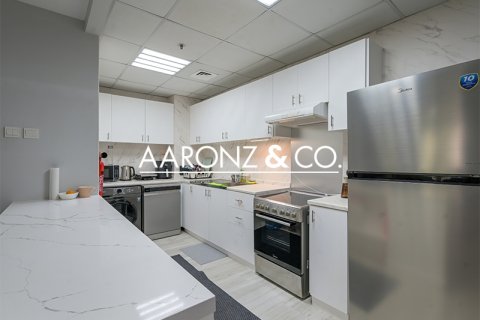 Apartament de vânzare în Jumeirah Lake Towers, Dubai, EAU 2 dormitoare, 89.4 mp.  №670579 - poză 10