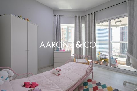 Apartament de vânzare în Jumeirah Lake Towers, Dubai, EAU 2 dormitoare, 89.4 mp.  №670579 - poză 6