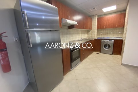 Jumeirah Lake Towers, Dubai, UAE의 판매용 아파트 침실 2개, 89제곱미터 번호 670579 - 사진 11