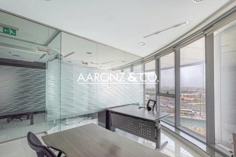 Oficiu de vânzare în Business Bay, Dubai, EAU 77.6 mp.  №670578 - poză 2