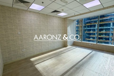 Oficiu de vânzare în Business Bay, Dubai, EAU 69.8 mp.  №670581 - poză 9