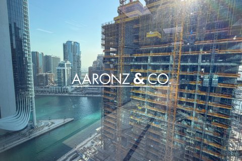 Oficiu de vânzare în Business Bay, Dubai, EAU 69.8 mp.  №670581 - poză 14