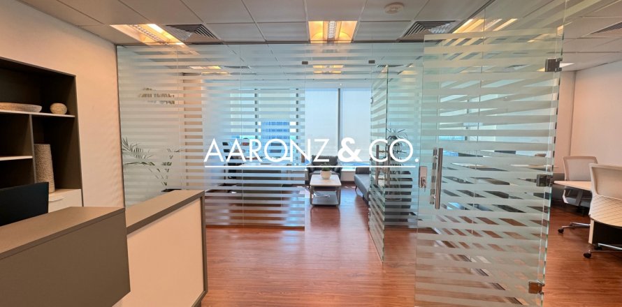 Oficiu în Business Bay, Dubai, EAU 74.4 mp.  №670583