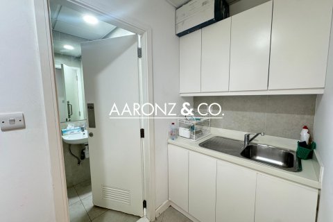 Oficiu de vânzare în Business Bay, Dubai, EAU 74.4 mp.  №670583 - poză 13