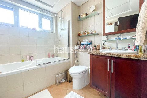 Apartament në The Views, Dubai, Emiratet e Bashkuara Arabe 2 dhoma gjumi, 123 m2. № 625250 - Foto 11