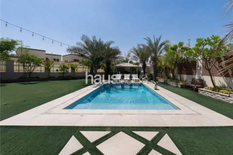 Vila v Jumeirah Park, Dubai, SAE 3 ložnice, 295 m² Č.: 625441 - fotografie 1