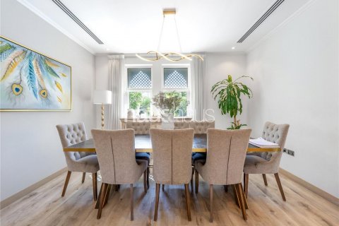 Vila v Jumeirah Park, Dubai, SAE 3 ložnice, 295 m² Č.: 625441 - fotografie 10