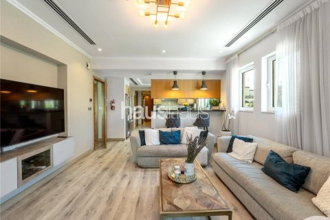 Vila v Jumeirah Park, Dubai, SAE 3 ložnice, 295 m² Č.: 625441 - fotografie 21