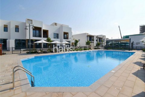 Townhouse di Arabian Ranches 3, Dubai, UEA 3 kamar tidur, 205 m2 nomor 625439 - foto 6