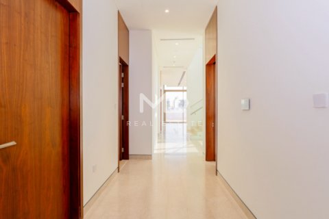 Vila v Abu Dhabi, SAE 5 ložnice, 1183.9 m² Č.: 554978 - fotografie 53