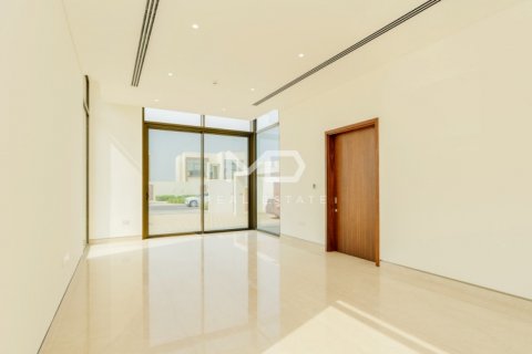 Vila v Abu Dhabi, SAE 5 ložnice, 1183.9 m² Č.: 554978 - fotografie 5