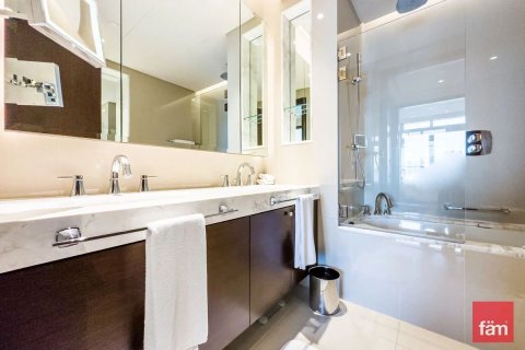 Apartament në Downtown Dubai (Downtown Burj Dubai), Emiratet e Bashkuara Arabe 2 dhoma gjumi, 126.5 m2. № 694362 - Foto 13