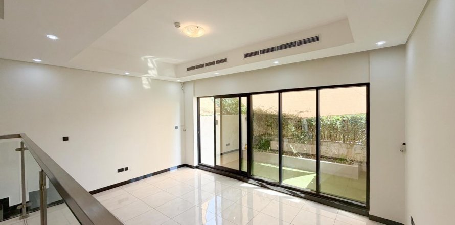 Řadový dům v Al Furjan, Dubai, SAE 3 ložnice, 165.6 m² Č.: 694363