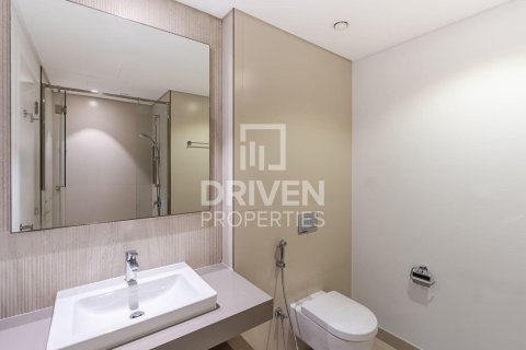 Снять в аренду квартиру в Dubai Creek Harbour (The Lagoons), Дубай, ОАЭ 2 спальни, 121.89м2, № 746225 - фото 15