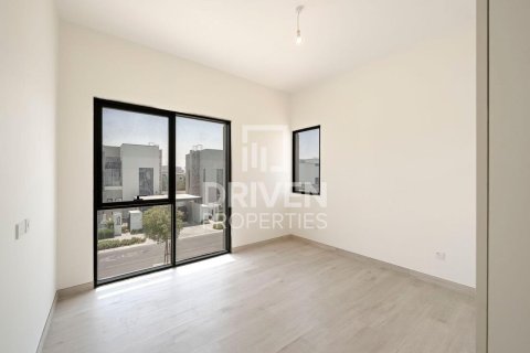 Villa zur Miete in Al Furjan, Dubai, VAE 5 Schlafzimmer, 373.56 m2 Nr. 746226 - Foto 11