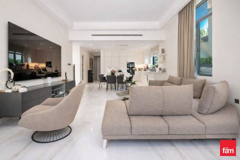 Jumeirah Islands, Dubai, UAE의 임대용 빌라 침실 4개, 986.8제곱미터 번호 691399 - 사진 9