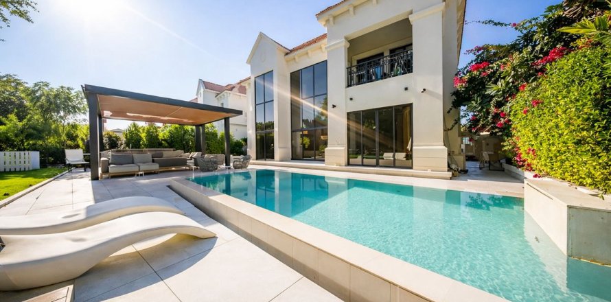 Vila di Jumeirah Islands, Dubai, UAE 4 bilik tidur, 986.8 meter persegi № 691399