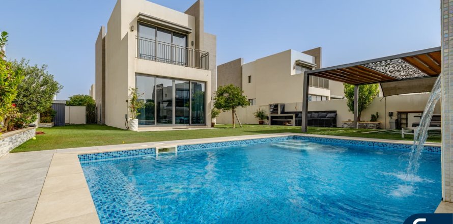 Villa i Dubai South (Dubai World Central), Dubai, UAE 3 soveværelser, 258 kvm № 666517