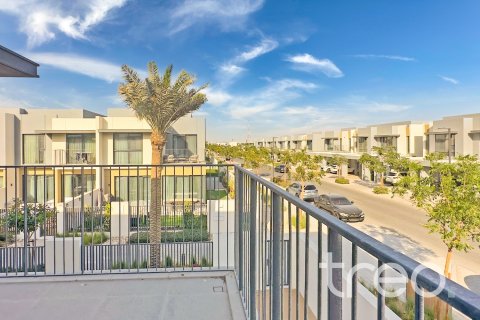 Casa urbana para arrendamento em The Valley, Dubai, EAU 4 quartos, 259.94 m2 № 733762 - foto 11