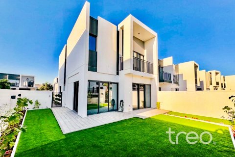 Таунхаус в Дубай, ОАЕ 4 спальні, 216.28м2 № 733719