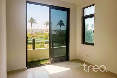 Villa itt: Reem, Dubai, EAE, 3 hálószoba, 218.32 m², azonosító: 733760 - fénykép 8