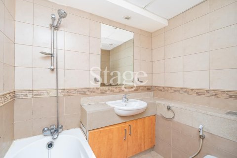 Apartament de vânzare în Jumeirah Lake Towers, Dubai, EAU 2 dormitoare, 88 mp.  №645946 - poză 11