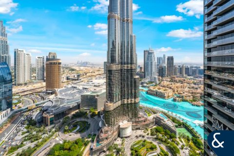 Apartmen di Downtown Dubai (Downtown Burj Dubai), UAE 3 bilik tidur, 156 meter persegi № 668192 - foto 1