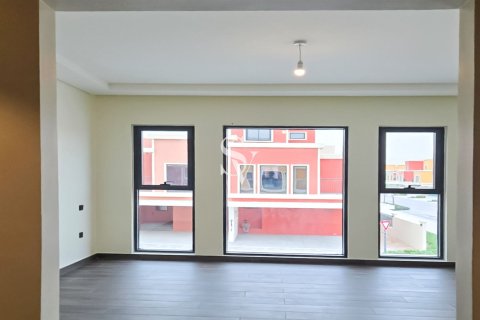 Damac Lagoons, Dubai, संयुक्त अरब अमीरात में टाउनहाउस, 5 बेडरूम, 287 वर्ग मीटर, संख्या 709547 - फ़ोटो 2