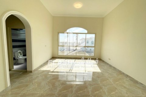 Al Dhait, Ras Al Khaimah, UAE의 임대용 빌라 침실 4개, 1393.5제곱미터 번호 611677 - 사진 7
