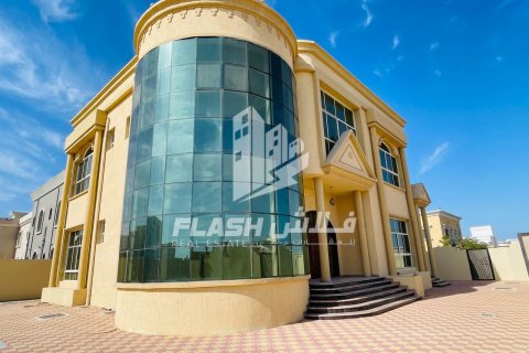 Al Dhait, Ras Al Khaimah, UAE의 임대용 빌라 침실 4개, 1393.5제곱미터 번호 611677 - 사진 1