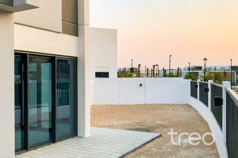 Casa urbana em Dubai Land, Dubai, EAU 4 quartos, 216.37 m2 № 758816
