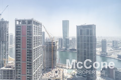 Zyrë në Business Bay, Dubai, Emiratet e Bashkuara Arabe 48.5 m2. № 587492 - Foto 11