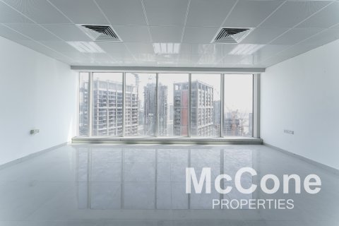 Zyrë në Business Bay, Dubai, Emiratet e Bashkuara Arabe 48.5 m2. № 587492 - Foto 4