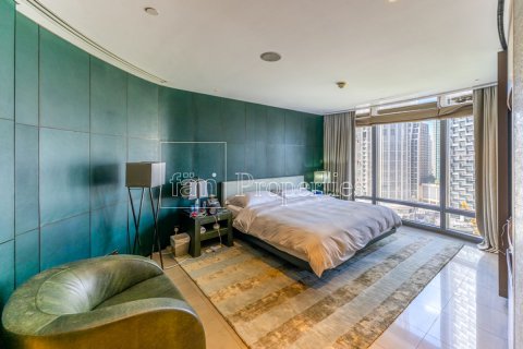 Apartemen di Downtown Dubai (Downtown Burj Dubai), UEA 2 kamar tidur, 191.2 m2 nomor 631698 - foto 17