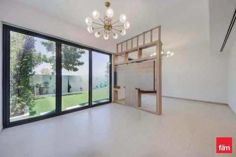 Villetta a schiera in affitto a Dubai, EAU 3 camere da letto, 180 mq. № 691294 - foto 26