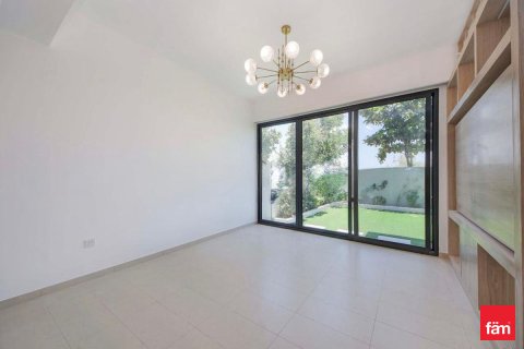 Villetta a schiera in affitto a Dubai, EAU 3 camere da letto, 180 mq. № 691294 - foto 23