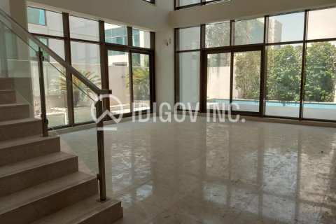 Vila v Meydan, Dubai, SAE 6 spální, 512 m2 č. 619685 - Fotografia 5