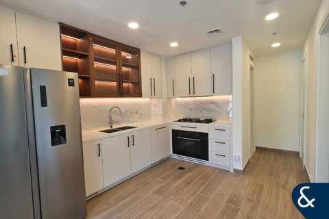 Appartamento in vendita a Town Square, Dubai, EAU 3 camere da letto, 216 mq. № 670831 - foto 1